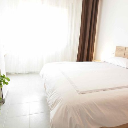 Reus Bedrooms 2 Habitaciones Con Bano Privado, Sin Cocina Exterior foto